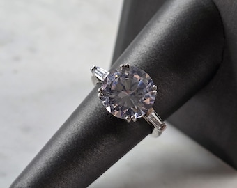 Womens Vintage Estate Sterling Silver CZ Engagement Ring 4.9g E4030