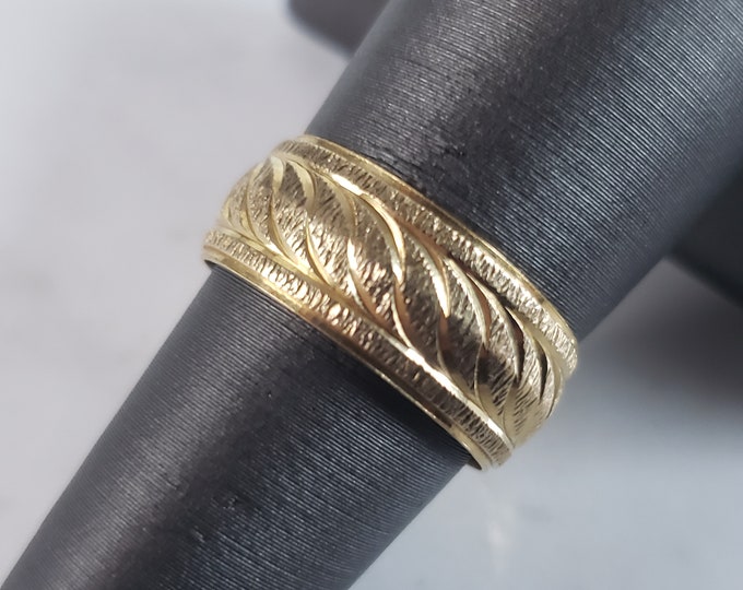 Womens Vintage Estate 14K Yellow Gold Ring 4.8g E1261