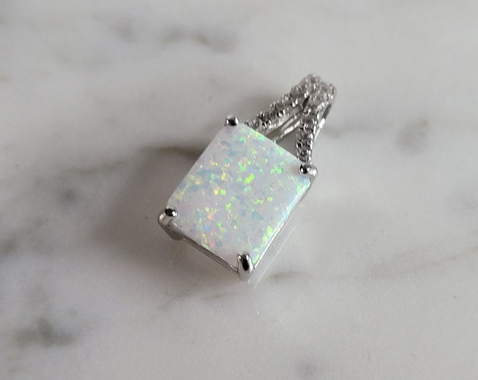 Womens Sterling Silver Modernist Opal Stone Pendant 2.1g E2865