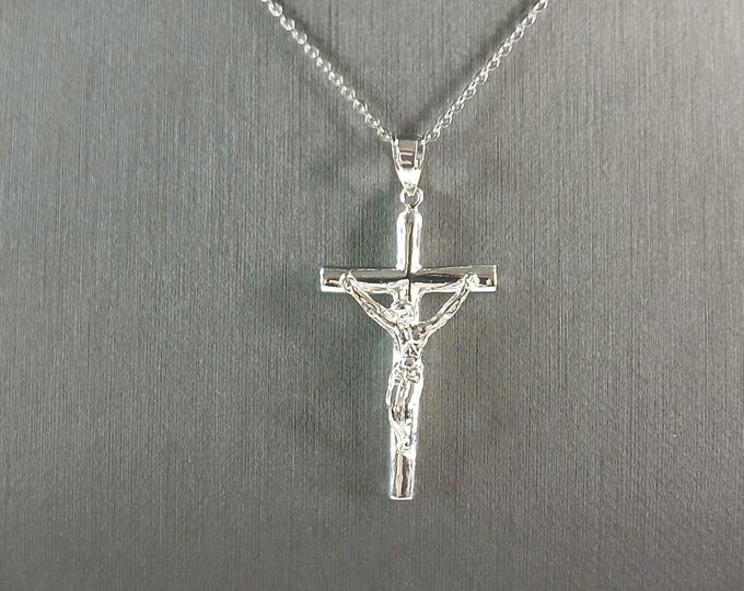 Womens Sterling Silver Religious Cross Pendant Necklace 5.8g E4995