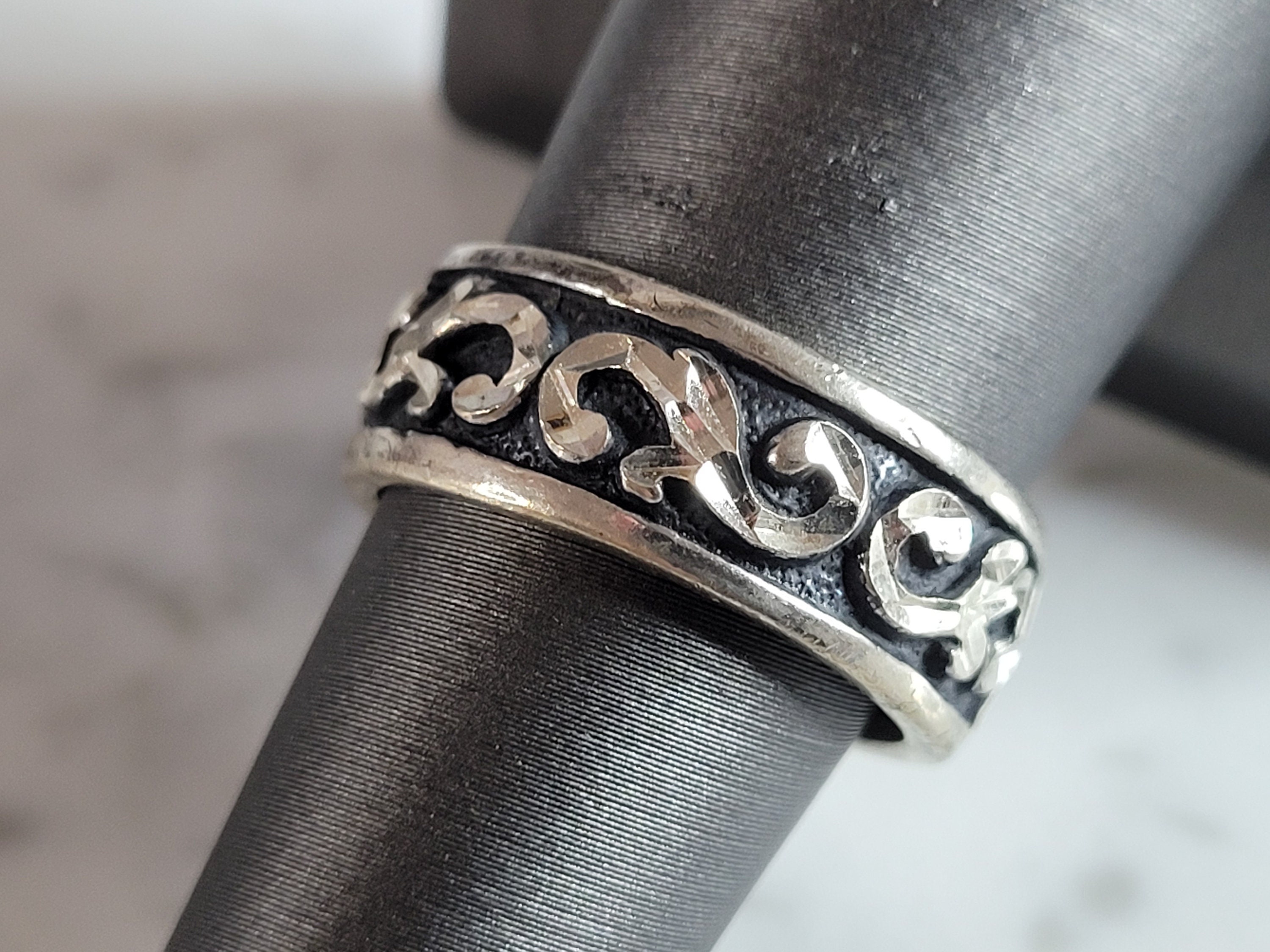 Womens Vintage Estate Sterling Silver Etched Wedding Band Ring 7.3g E7060 - Etsy Womens Vintage Estate Sterling Silver Etched Wedding Band Ring 7.3g E7060 - Etsy