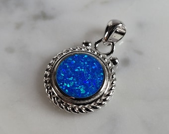 Womens Sterling Silver Modernist Blue Opal Pendant 4.9g E3728