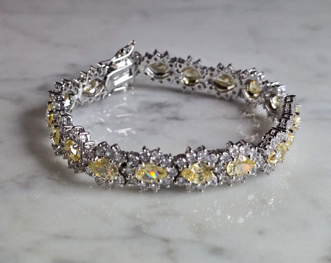 Womens Estate Sterling Silver Modernist Bracelet 30.1g E7763