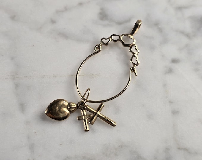 Womens Vintage Estate 14K Yellow Gold Heart Cross Charm Pendant 1.3g E4838