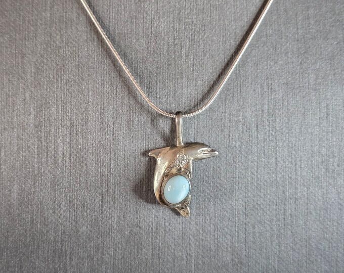Womens Vintage Estate Sterling Silver Larimar Dolphin Pendant Necklace 6.3g E7181