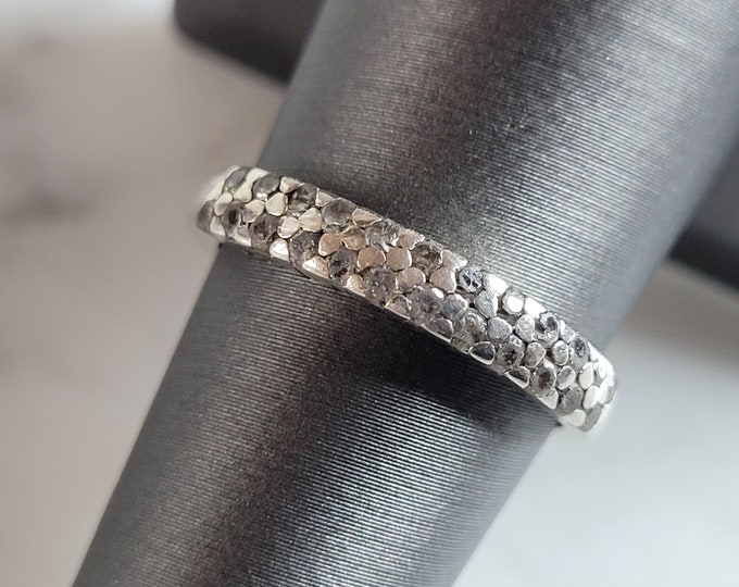 Womens Vintage Estate Sterling Silver Ring 2.3g E6578