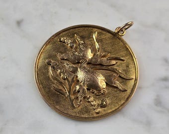 Womens Vintage 14K Yellow Gold Chinese Koi Fish Pendant 15.4g E774