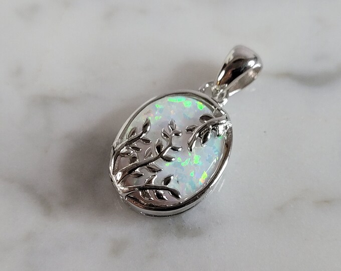 Womens Sterling Silver Opal Stone Pendant 2.0g E6747