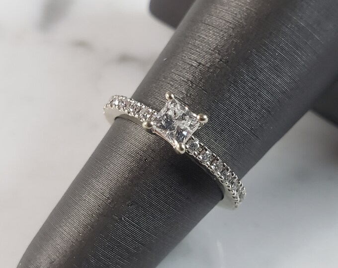 Womens Vintage Estate 14k White Gold Diamond Engagement Ring 2.4g E1095