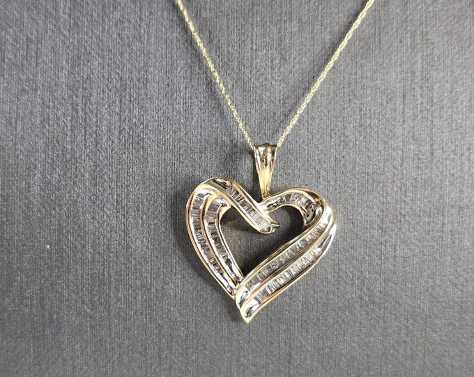 Women's Vintage Estate 10K Gold Diamond Heart Pendant w/ Necklace, 4.6g E7864