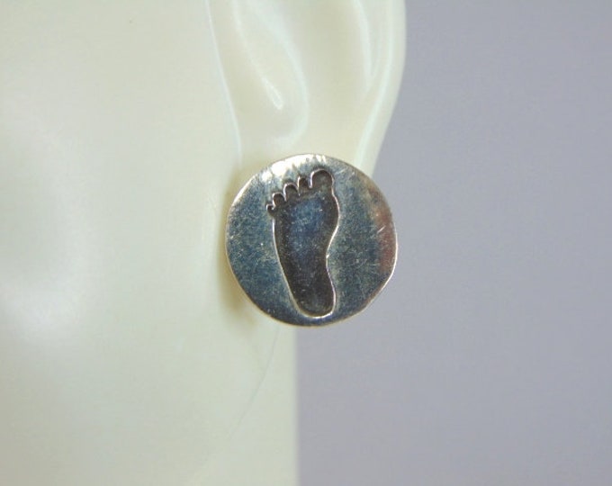 Womens Vintage Estate Sterling Silver Baby Footprint Earrings 3g E898