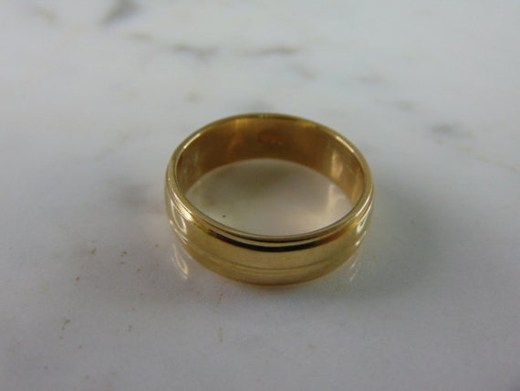 Womens Vintage Estate 14k Yellow Gold Band Ring 4… - image 3