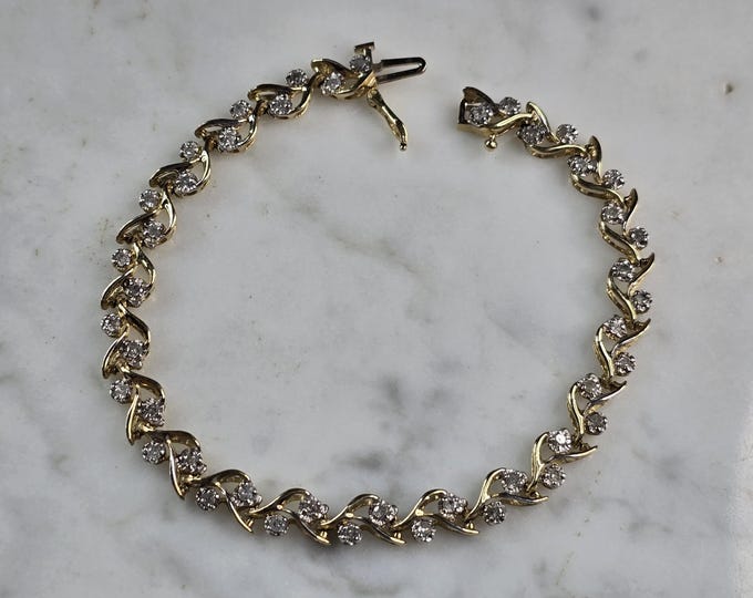 Womens Vintage Estate 10K Gold Diamond Tennis Bracelet 7.3g E4925