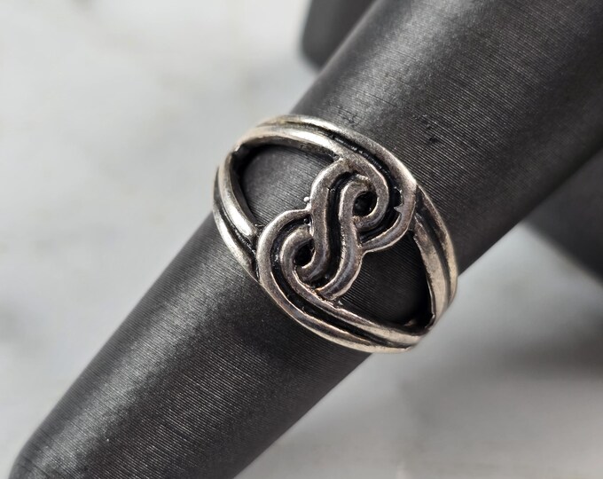 Womens Vintage Estate Sterling Silver Celtic Eternity Knot Ring 3.7g E3322