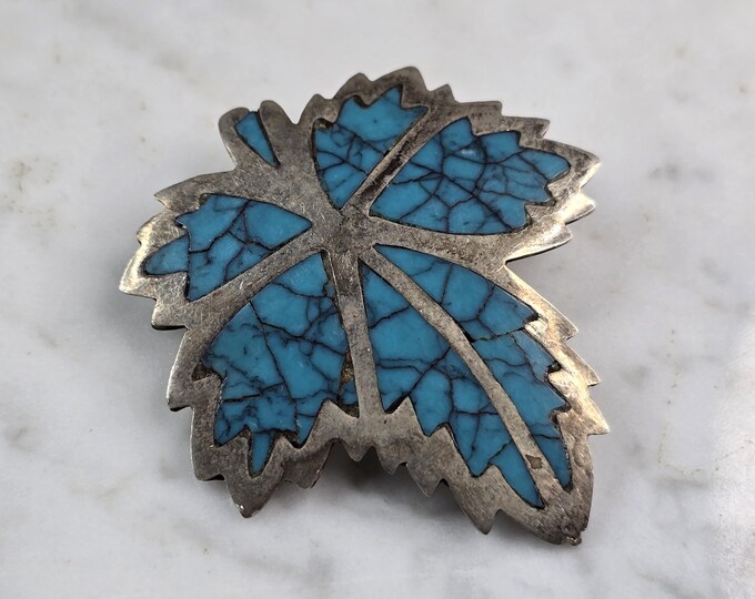 Womens Vintage Sterling Silver Turquoise Maple Leaf Brooch 9.2g E4947