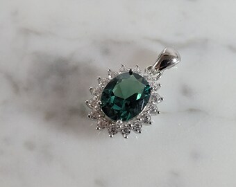 Womens Estate Sterling Silver Modernist CZ Pendant 2.5g E2499