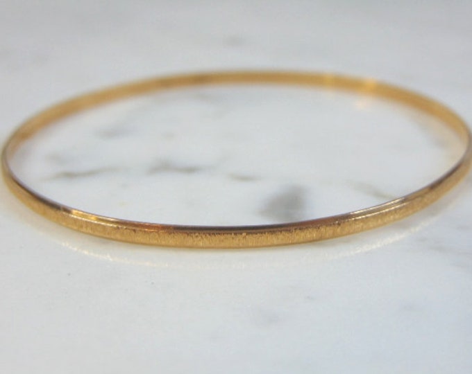 Womens Vintage Estate 17K Yellow Gold Bangle Bracelet 5.2g E3108