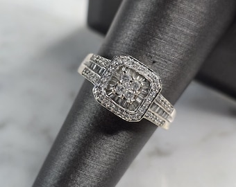 Womens Vintage Estate 14K White Gold Diamond Ring, 3.7g E7750