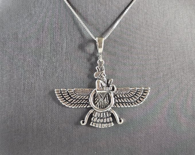 Womens Estate Sterling Silver Persian Faravahar Pendant Necklace 15.7g E3060