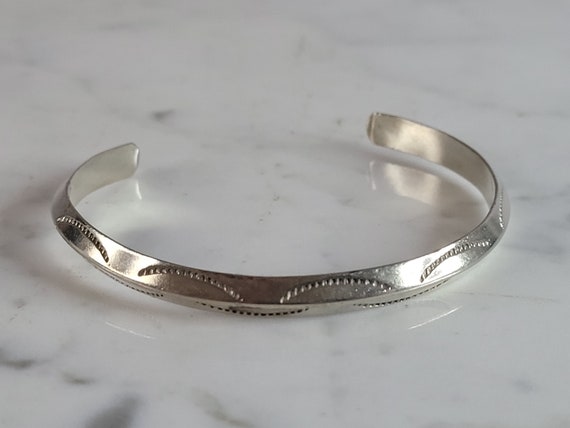 Noahs Ark Highly Detailed Vintage Southwestern Sterling Silver Bracelet Noahs Ark Highly Detailed Vintage Southwestern Sterling Silver Bracelet