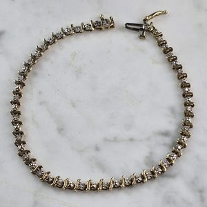 Womens Vintage Estate 10K Gold Diamond Tennis Bracelet 4.6g E3381