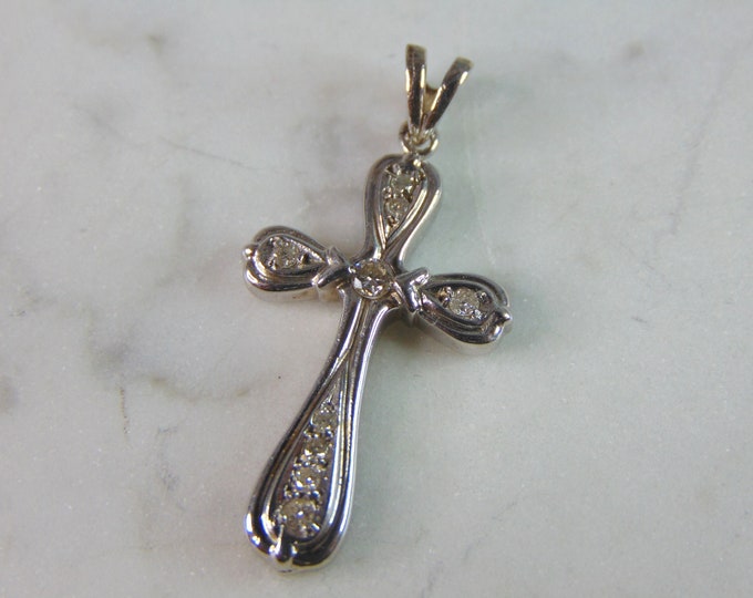 Womens Vintage Estate 14K White Gold Diamond Cross Pendant 3.3g E2260
