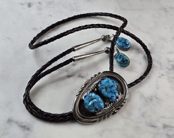 Southwestern Native American Sterling Silver Turquoise Leekya Bolo Tie E641