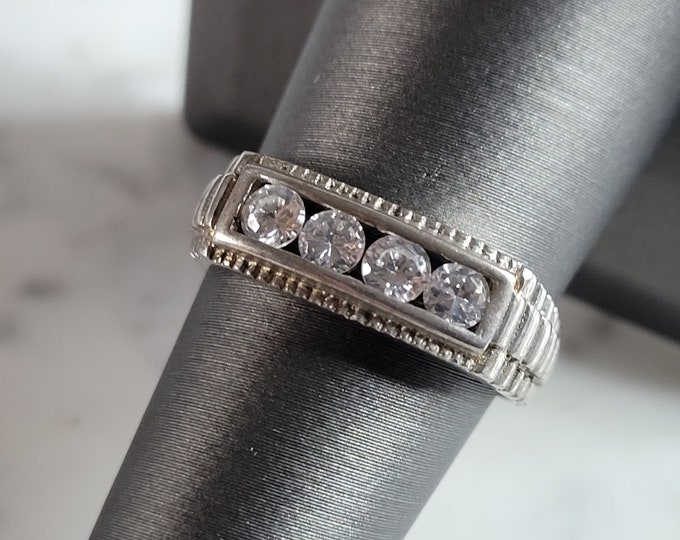 Womens Estate Sterling Silver Modernist CZ Ring 4.0g E6614