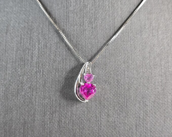 Womens Vintage Estate Sterling Silver Heart Pendant W/ Necklace 2.9g E1940