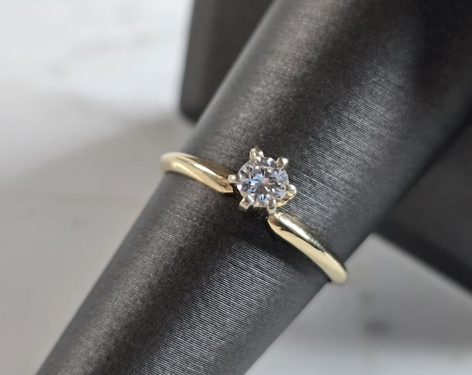 Womens Vintage Estate 14k Gold Diamond Engagement Ring 1.8g E5433