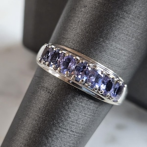 Womens Vintage Estate 10k White Gold Tanzanite Ring 2.3g E7639