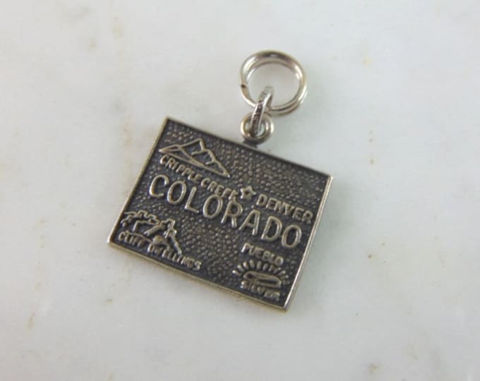 Womens Vintage Estate Sterling Silver Colorado Charm 2.2g E4372