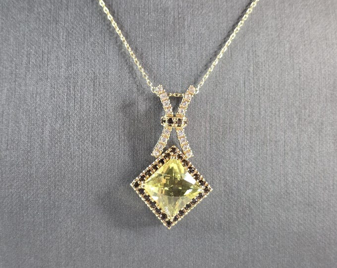 Womens Estate Sterling Silver Gold Tone Modernist Pendant Necklace 11.1g E1863