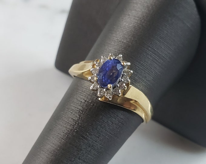 Womens Vintage Estate 14K Yellow Gold LeVian Sapphire Diamond Ring 3.8g #E1081