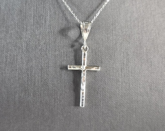 Vintage Estate Sterling Silver Religious Jesus Cross Pendant Necklace 6.3g E5832