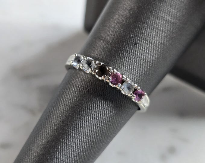 Womens Vintage Estate 10k White Gold Ring 1.6g E5418