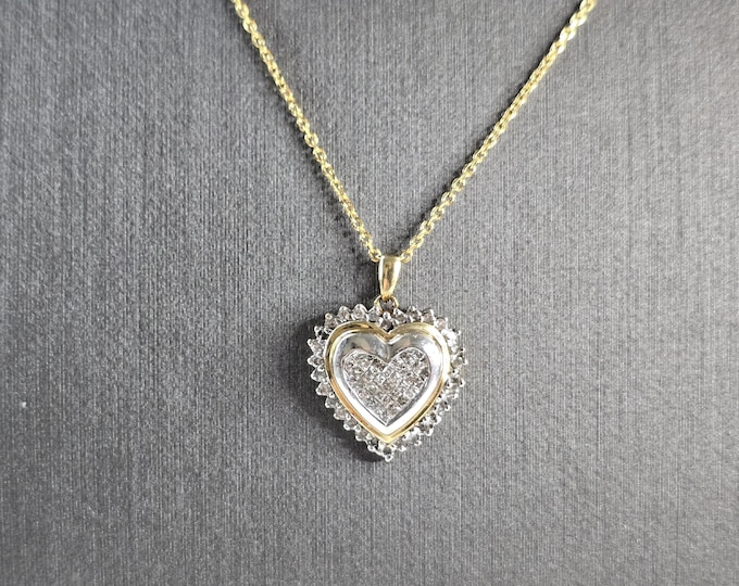 Womens Vintage Estate 10K Gold Diamond Heart Pendant w/ Necklace, 3.7g E7825