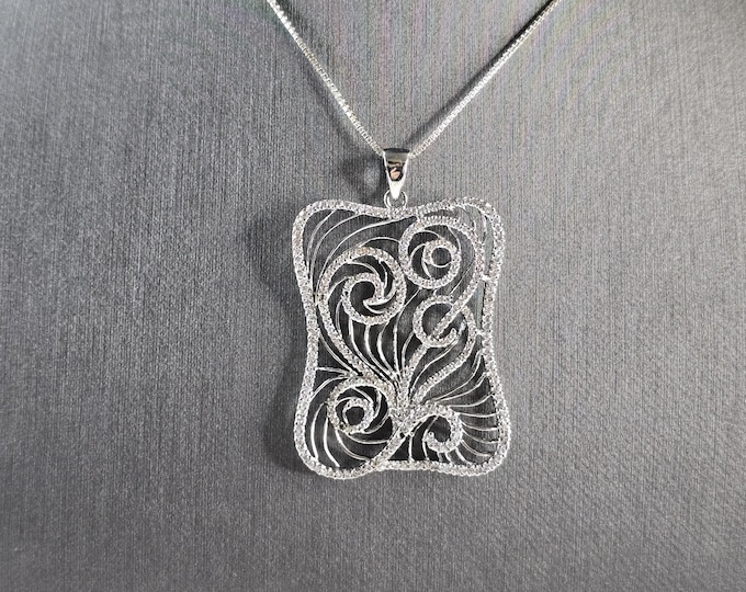 Womens Sterling Silver Modernist CZ Pendant Necklace 8.3g E6722