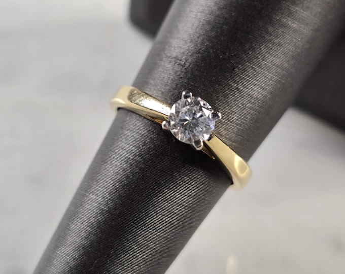 Womens Vintage Estate 18K Yellow Gold Diamond Engagement Ring 3.9g E4770
