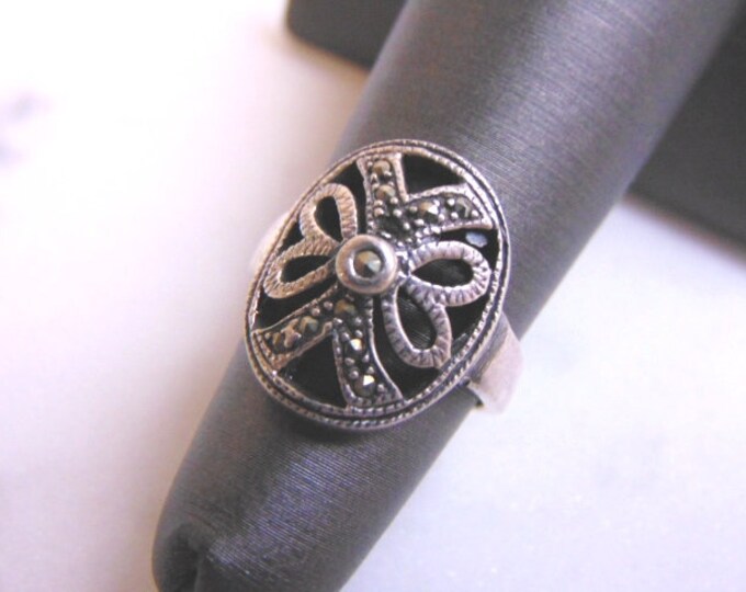 Womens Vintage Estate Sterling Silver Ring 4.1g E3615