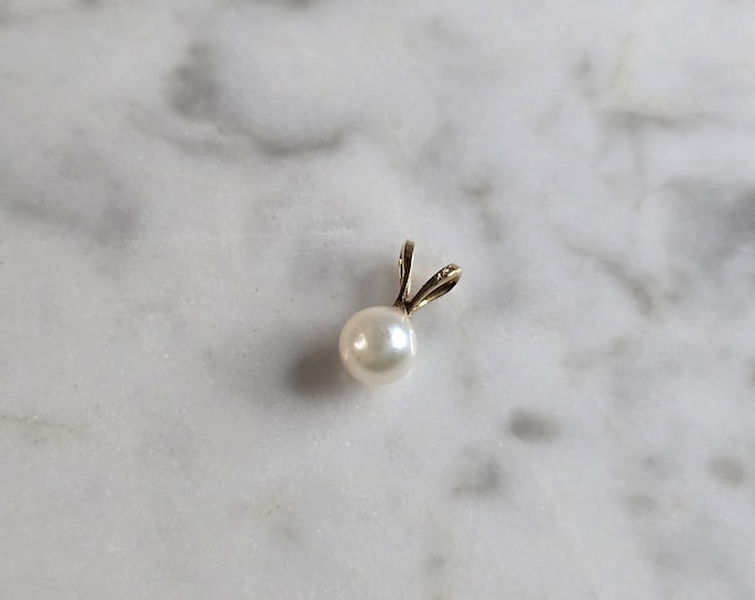 Womens Vintage Estate 14K Yellow Gold Pearl Pendant, 0.3g E6154
