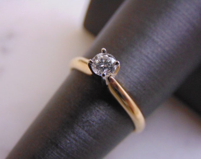 Womens Vintage Estate 14k Gold Solitaire Diamond Engagement Ring 2.6g E2501