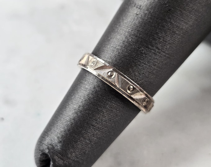 Womens Girls Vintage Estate Sterling Silver Modernist Ring 2.0g E4158