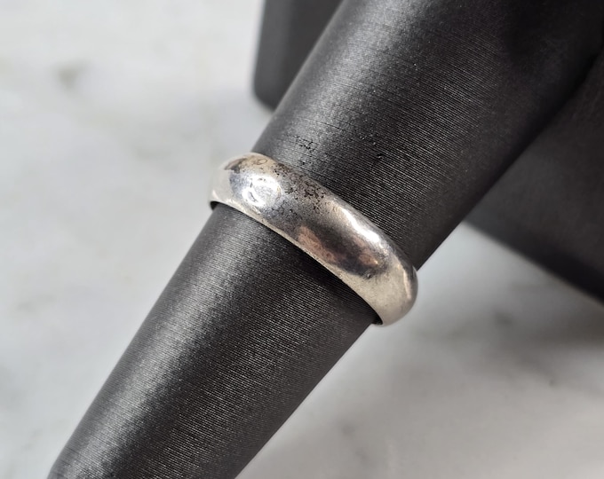 Womens Vintage Estate Sterling Silver Wedding Band Ring 1.3g E4010