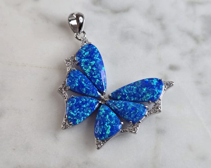 Womens Sterling Silver Blue Opal Butterfly Pendant 3.7g E4463