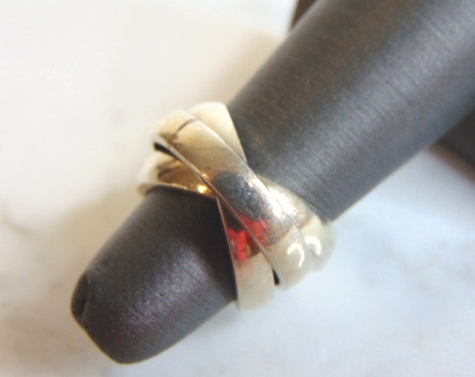 Womens Vintage Estate Sterling Silver Trinity Ring 9.5g E5799