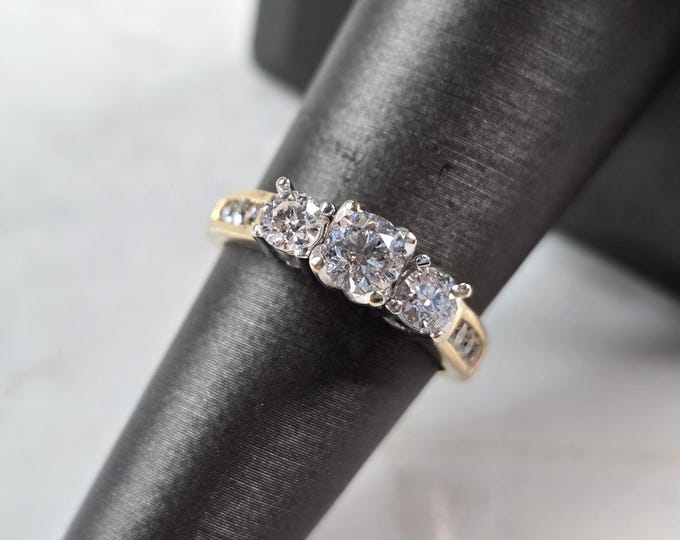 Womens Vintage Estate 14k Yellow Gold Diamond Ring 4.3g E1556