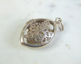 Womens Vintage Estate Sterling Silver Locket Pendant 5.0g E5076