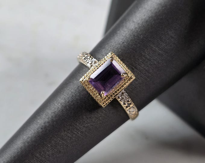 Womens Vintage Estate 10K Yellow Gold Amethyst Diamond Ring 1.5g E1194
