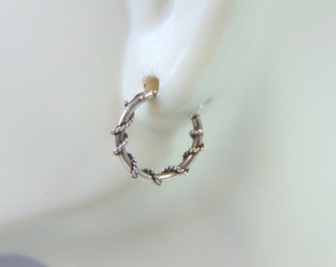 Womens Estate Sterling Silver Hoop Earrings 0.6g E1814